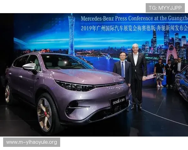 巅峰国际：引领全球商务发展的卓越平台，开启无限合作新篇章